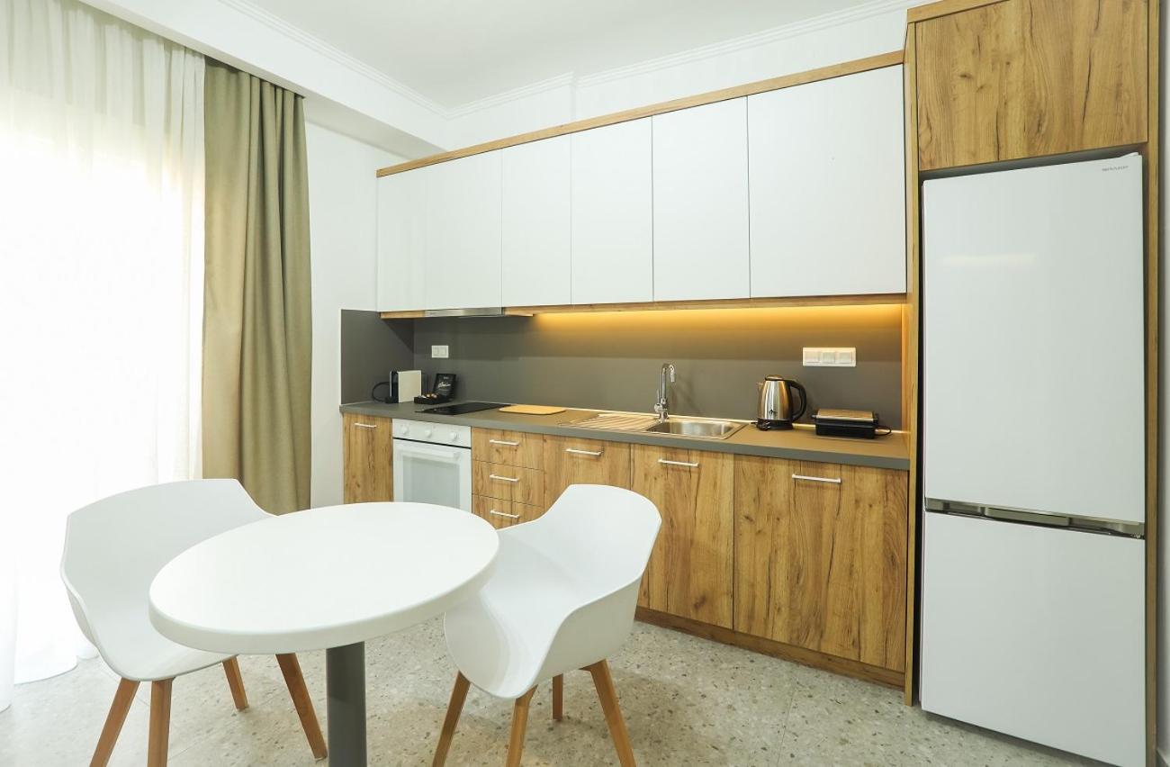 Alexandros Hotel Giannitsa Luaran gambar