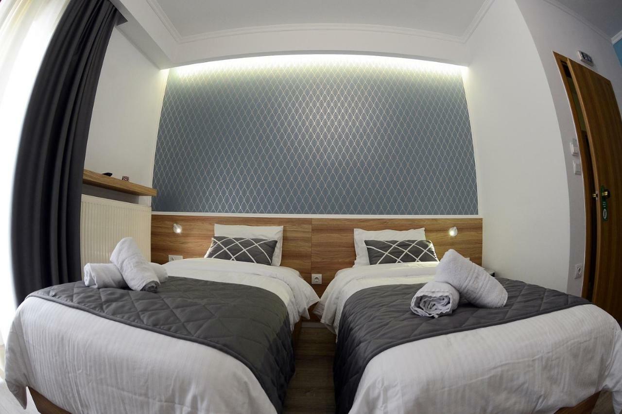Alexandros Hotel Giannitsa Luaran gambar