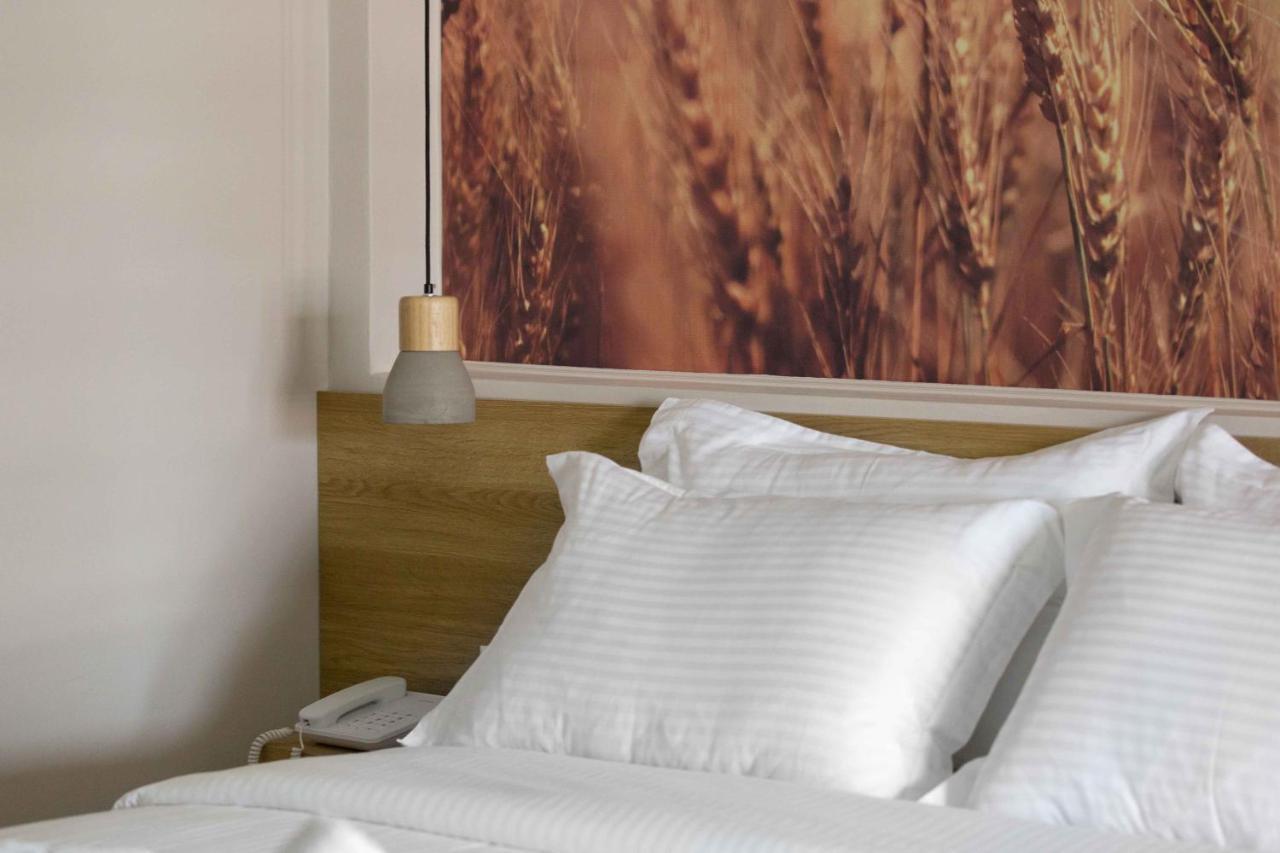 Alexandros Hotel Giannitsa Luaran gambar